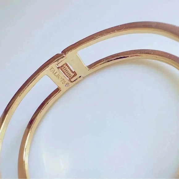 NWOT Talbots Enamel Floral Crystal Bangle - Picture 5 of 5